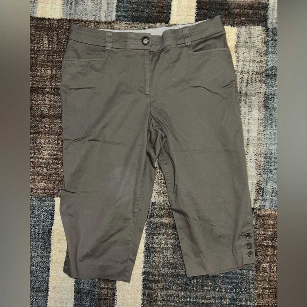 StudioWorks Capris